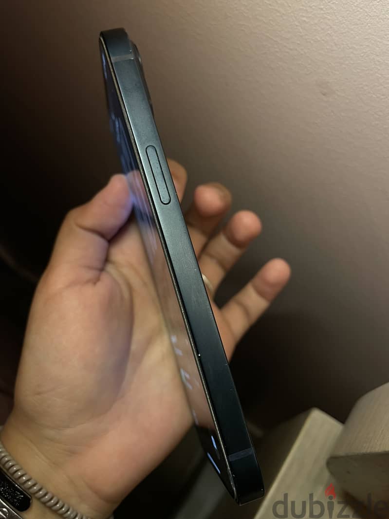 Apple - iPhone 13 2
