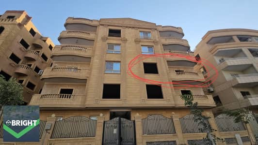 بسعر لا يقبل المنافسه شقه بموقع مميز و فيو مفتوح علي مساحات خضراء في اللوتس الشماليه - التجمع الخامس - القاهره الجديده