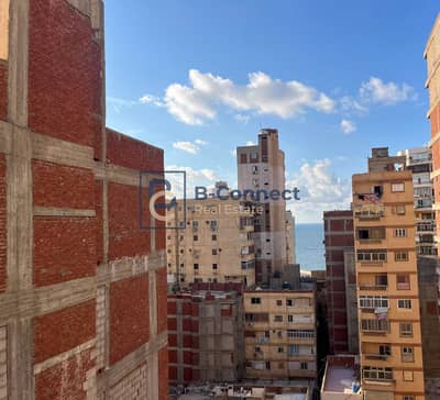 - شقة للبيع 90م المندرة ( خطوات من شيراتون )