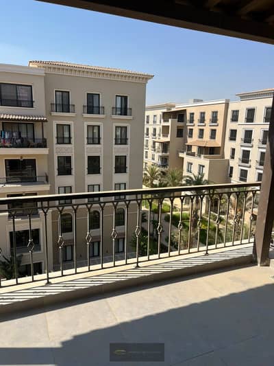 **شقة لُقطة للإيجار في Village West – الشيخ زايد | 163م | 3 غرف نوم**