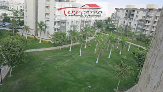 Distinctive apartment for sale in installments in Madinaty B12, area 140m, with wide garden view