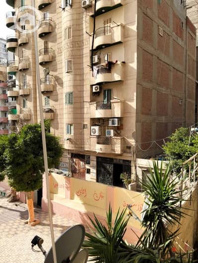 For those looking for opportunities - an 180 sqm apartment in a prime location in Flemang from Mostafa Kamel Street with open and unobstructed views