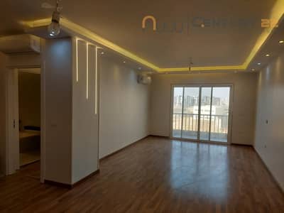 Apartment Corner for Sale in Hyde Park New Cairo Fifth Settlement Fully Furnished super lux finishing the lowest price and hot unit in hyde park now