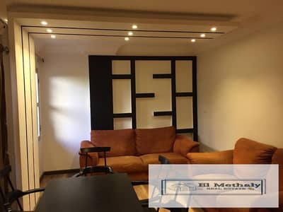 136m² apartment for sale in Al Rehab, featuring a 50m² garden and located next to the market and amenities.