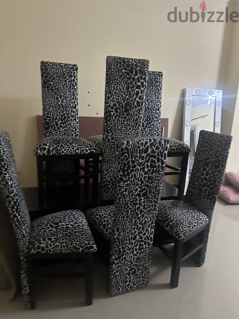 6 chairs for sale 3