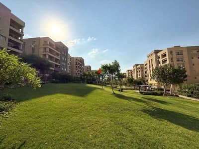 شقة  للبيع في ذا سكوير185 م متشطبة بالكامل لاندسكيب فيو  استلام فوري اقل سعر في الماركت