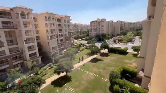  فرصة مميزة للبيع في مدينتي – B1 شقة 137م بموقع مميز جدًا بجوار الخدمات ومترو ماركت