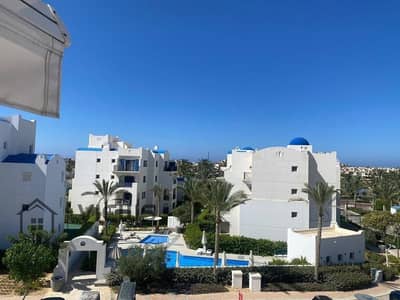 Chalet with garden fully furnished 72M direct pool view Marassi
