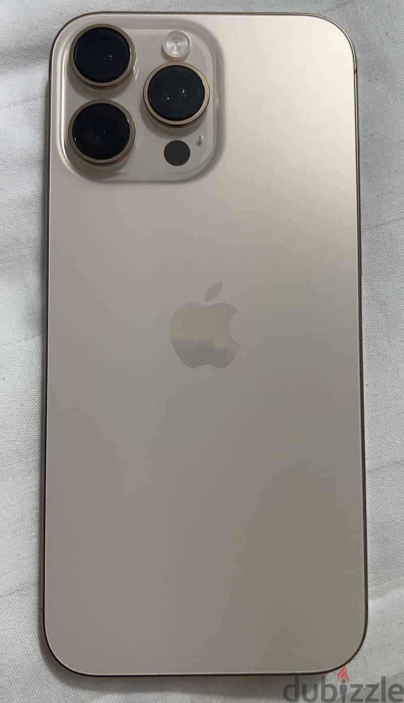 Apple - iPhone 16 Pro Max 3