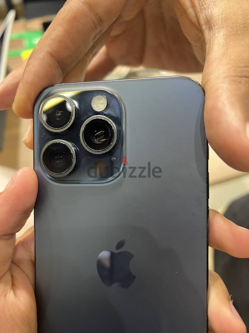 Apple - iPhone 15 Pro Max 4