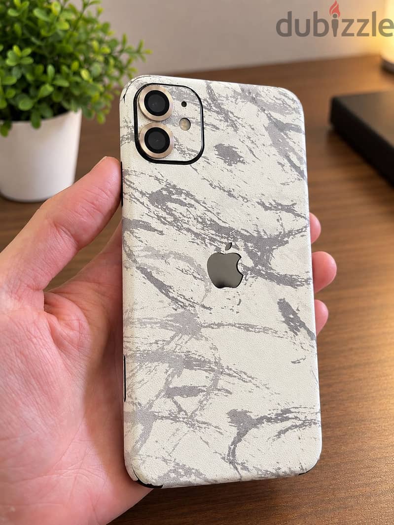 Apple - iPhone 11 4