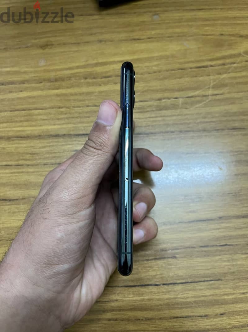 iphone 11 pro 3
