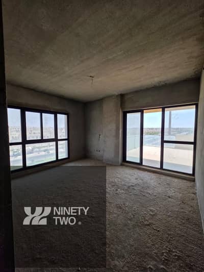 بنتهاوس للبيع في سوديك فيليت سكاي كوندوز – التجمع الخامس | 287م² + روف 164م² | الدورين الرابع والخامس