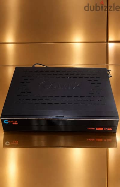 رسيفر Comix 999 بمدخل USB ومنفذ HDMI وشاشة ديجيتال بأسم القنوات