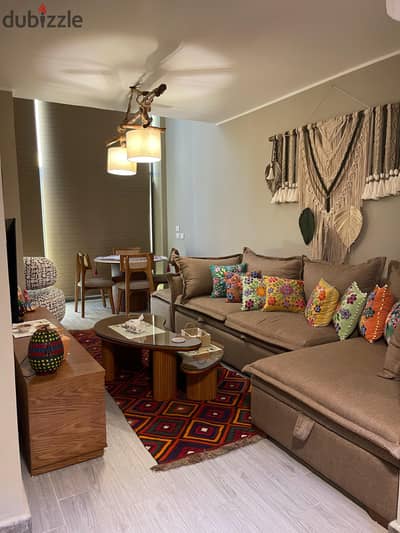 Stunning 1-Bedroom Apartment with Private Pool | Short-Term Rental in Bali, El Gouna