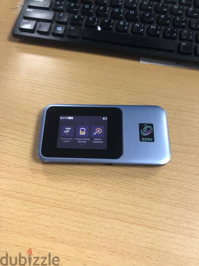Huawei E5785 4G LTE max Cat6  Battery 3000mah Excellent condition