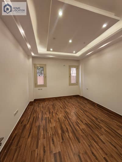 For sale, an finished apartment in the Violet 6 immediate delivery in the First Settlement, New Cairo
