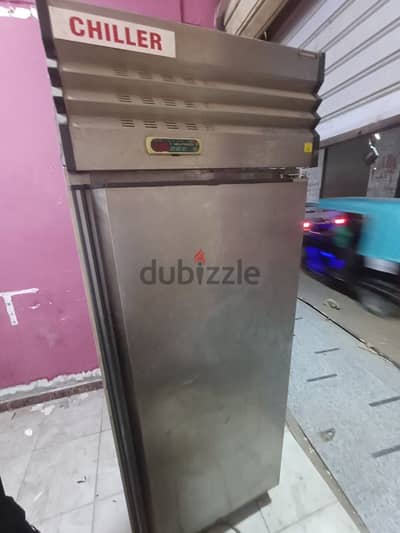 تلاجه للبيع