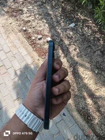 Apple - iPhone 13