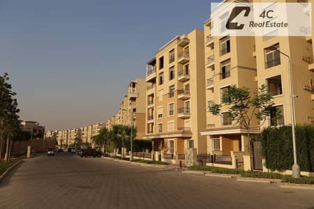 Ready to Move apartment 182 m  with 3 bedrooms in very prime location open view landscape in Compound sarai mostakbal city
