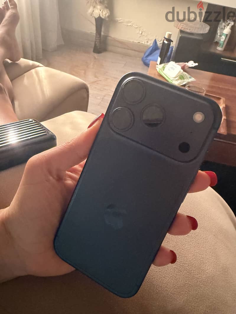 Apple - iPhone 17 Pro 1