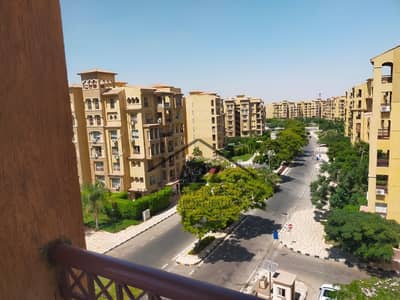 Apartment for rent 106 meters in Madinaty with view of a main street and close to services