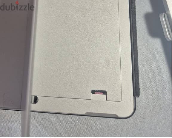 Microsoft Surface Go 2 with stylus 3