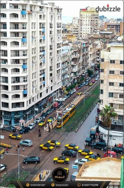 For those who desire luxury and elegance - for rent, a new apartment of 230 meters in a luxurious and new tower in an excellent location in Al-Azaryta on the tram