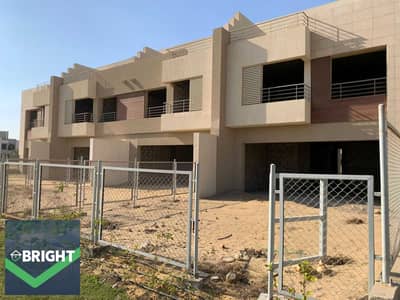 Villa | Core And Shell 3 Bedrooms, Ready to Move | 195 sqm with 286 sqm Land and 81.55 sqm Roof | The Crown