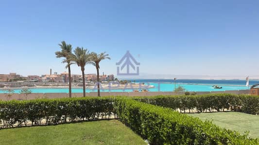 SEA VIEW CHALET(3BR) + GARDEN WITH FLEXIBLE PAYMENT PLAN, WITH 0 % DOWN PAYMENT, FINISHED, RED SEA