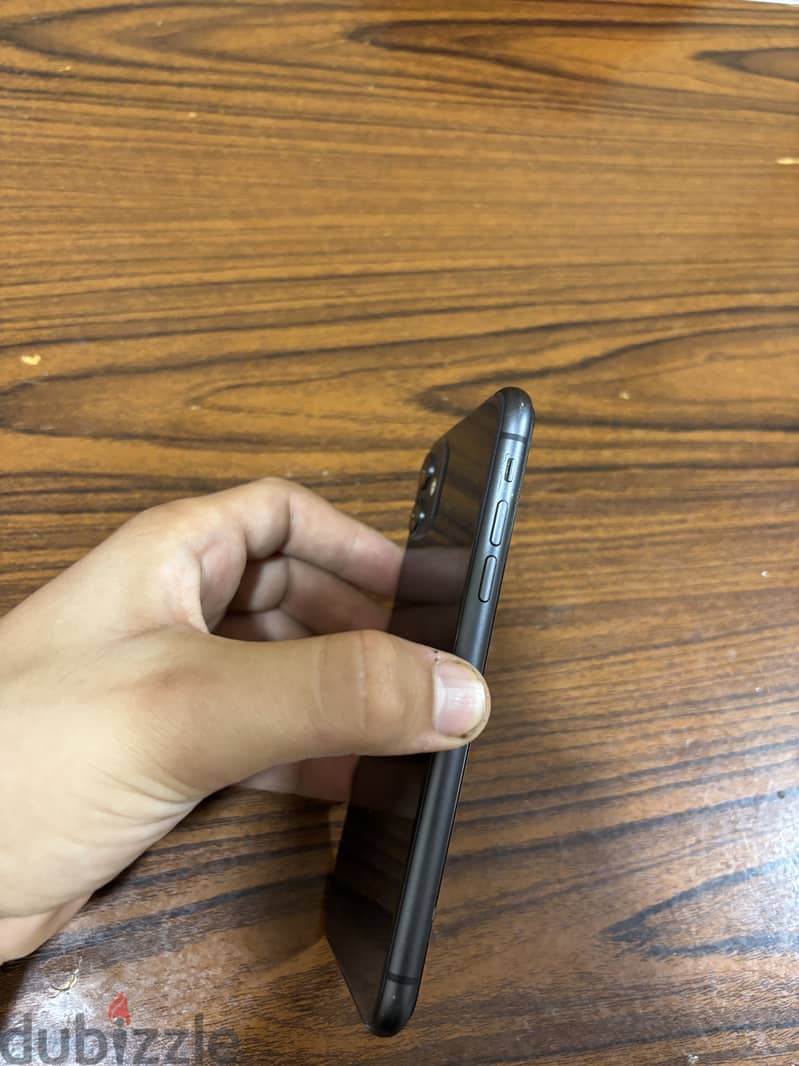 Apple - iPhone 11 1