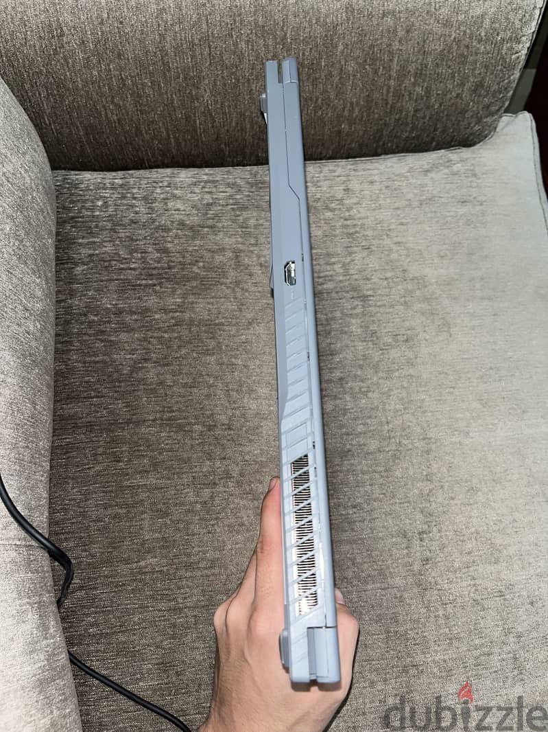 MSI thin 15 6