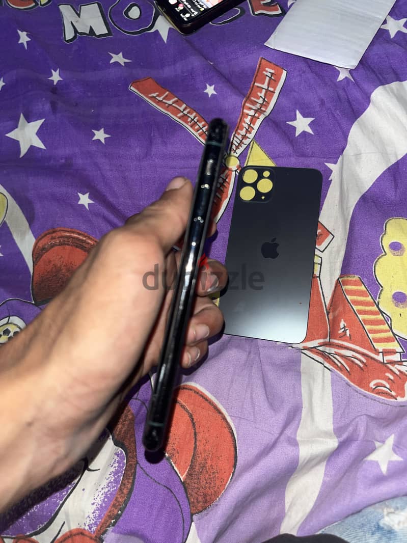 Apple - iPhone 11 Pro 1