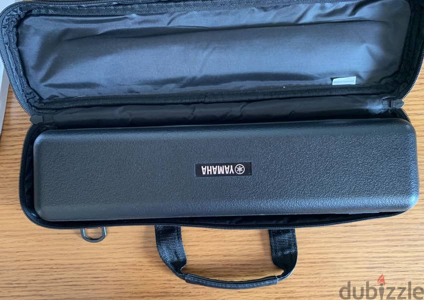 Yamaha YFL-222 flute 1