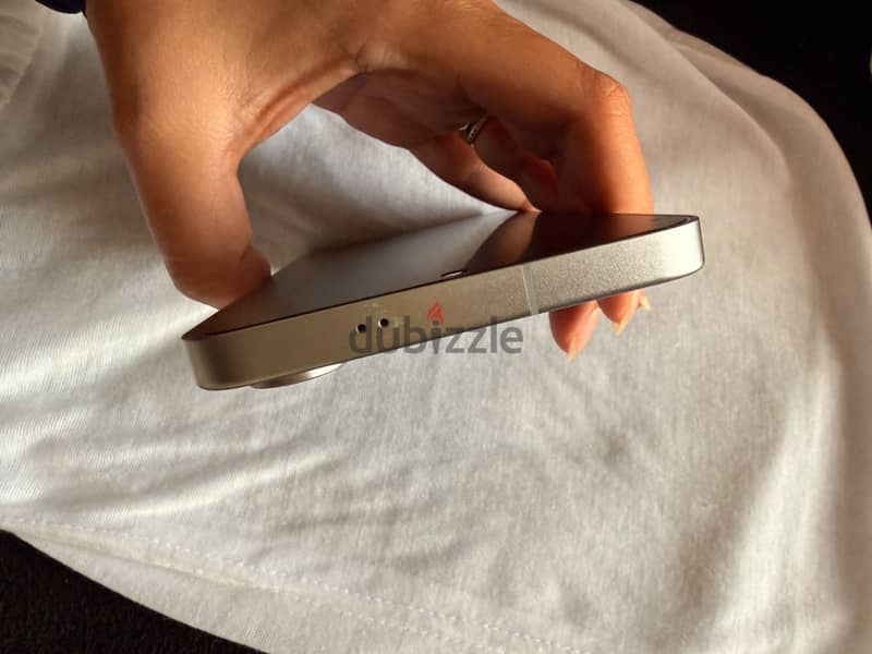 Samsung S25 FE 4