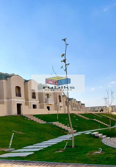  فيلا متشطبة بسعر شقة 3 نوم في Laviner – Town House 275م 
