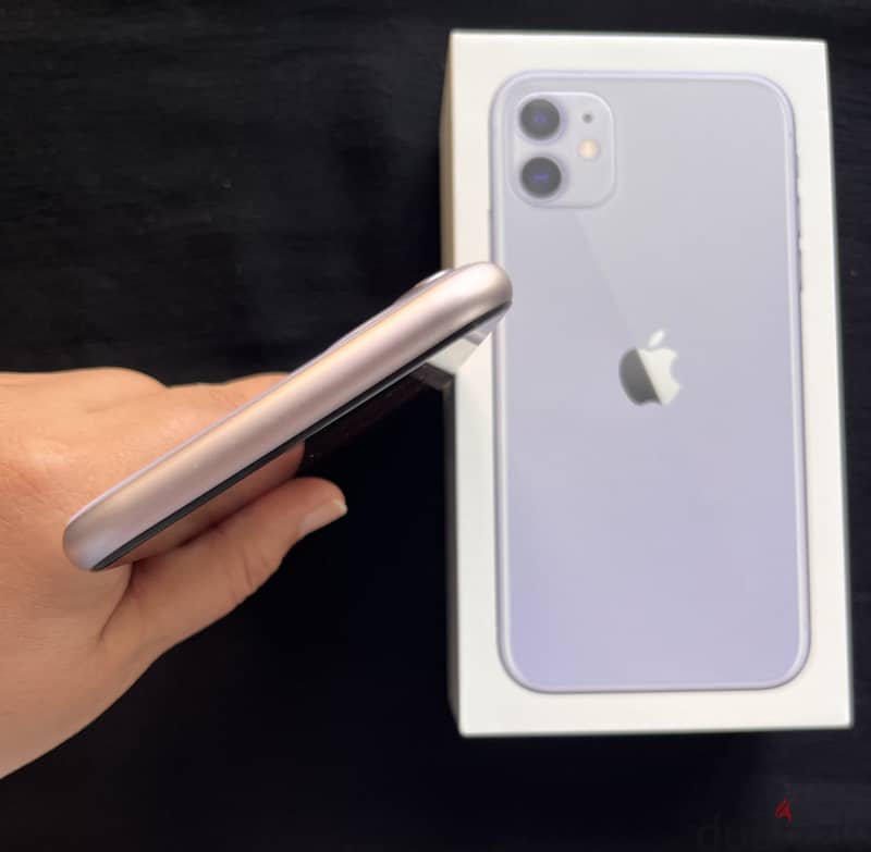 Apple - iPhone 11 5