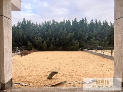 Villa for sale in madinaty, near food court and south park, 447sq