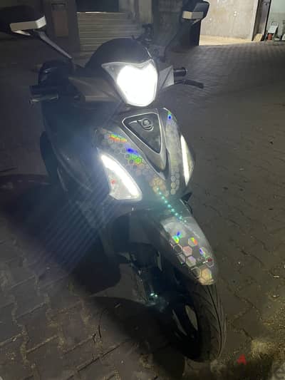 سكوتر فيجوري ST200 plus
