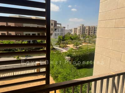 LAST LARGE LUXURY READY TO MOVE APARTMENT 3 BED IN NEW CAIRO IN DISTRICT 5 WITH MARAKZ OVER 7 YEARS!