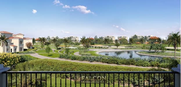 open Golf view luxury villa for sale in 8y installment in city gate new cairo mins from katamya dunes and mivida and villette and hyde park golden squ