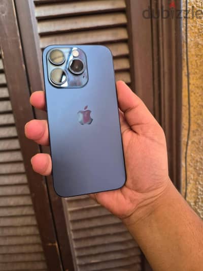 iPhone 15 Pro 128 معفي ضريبه شريحتين  مغير شاشه اوليد  للبيع او البدل