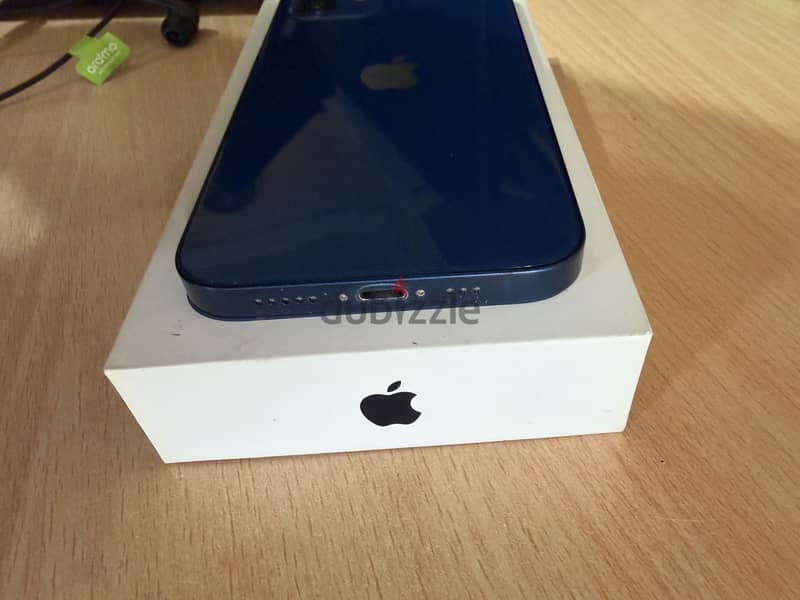 Apple - iPhone 12 4