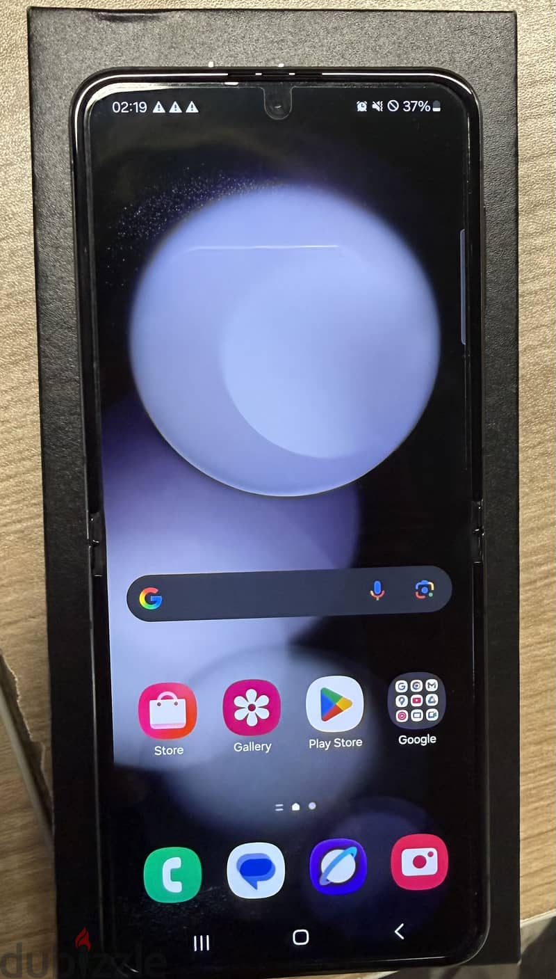 Samsung Z Flip 5 2