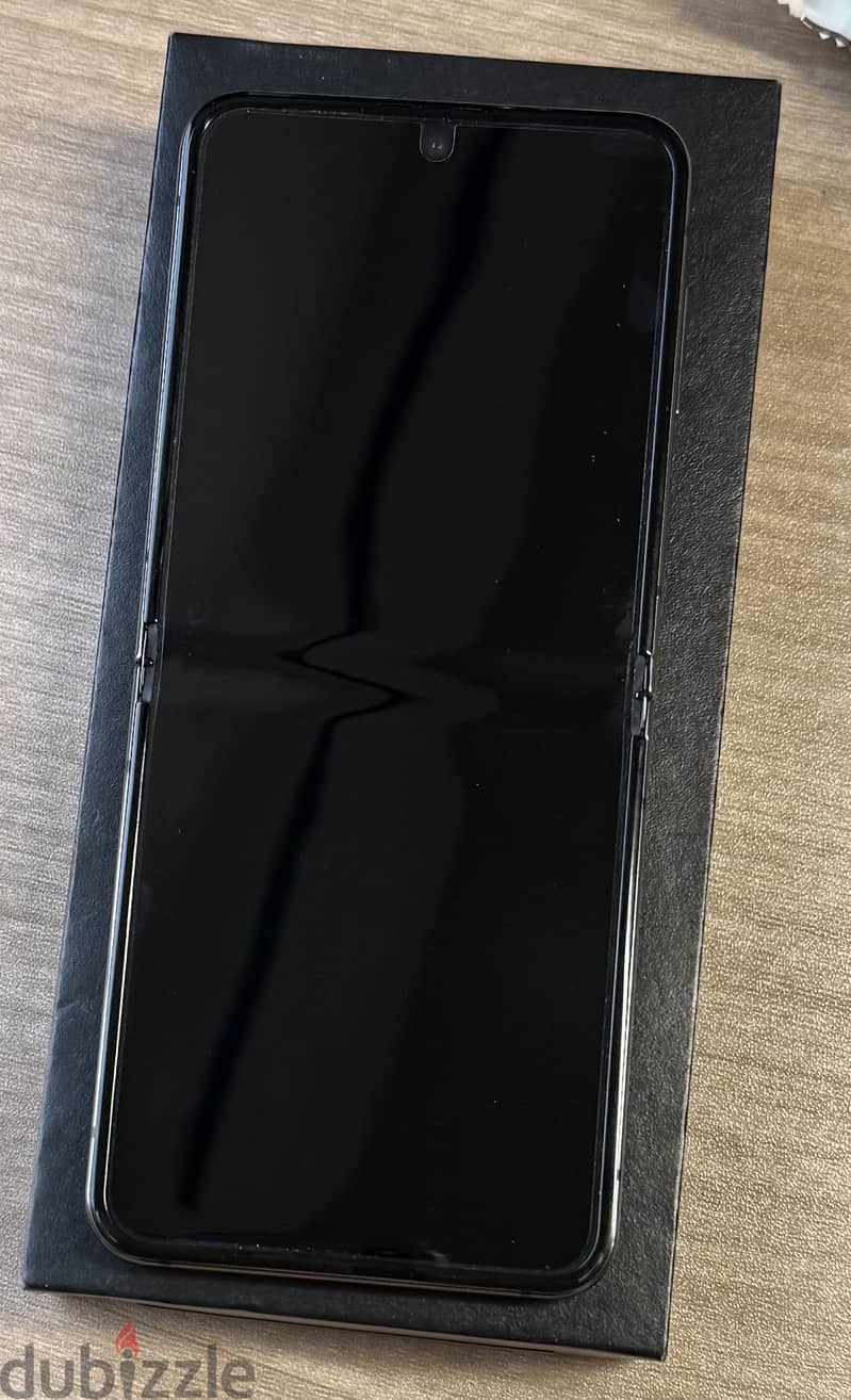 Samsung Z Flip 5 6