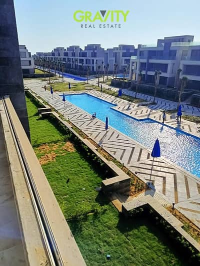 Own a ready-to-move-in townhouse by the sea for 1 million EGP, with equal installments – Ain Sokhna – La Vista Ray – Townhouse for sale.