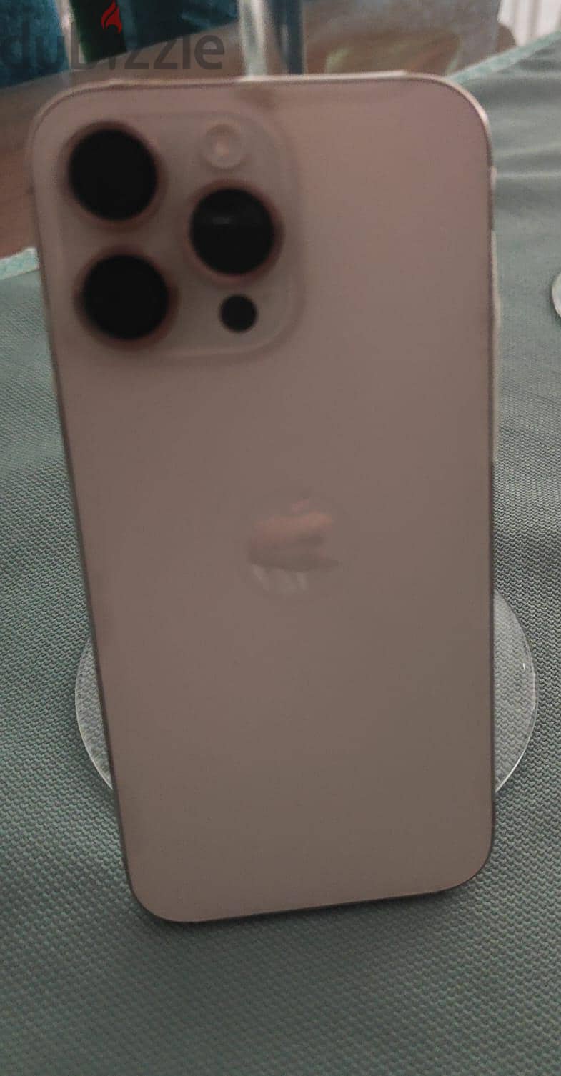 Apple - iPhone 16 Pro Max 2