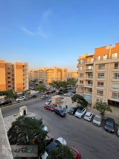 Great Deal Apartment for Sale in Madinaty B11 at a Commercial Price