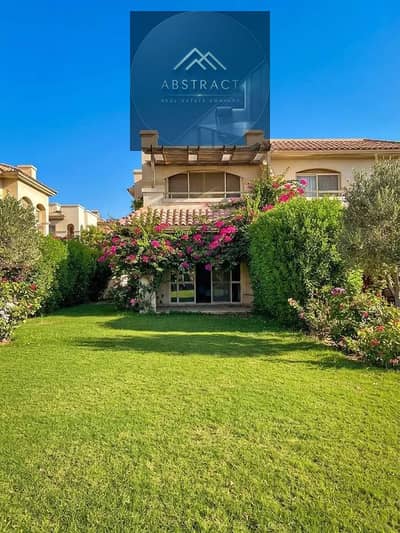 For the elite and lovers of distinction only, an independent villa ready for viewing and immediate handover, first row by the sea, fully private in La