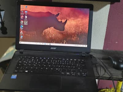 lap top للشغل والدراسه